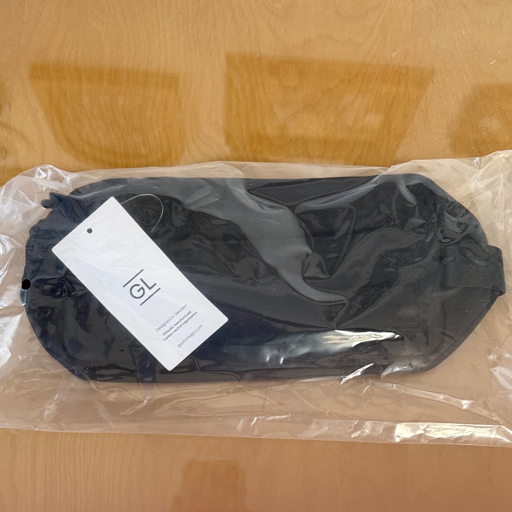 Gaston Luga Black Toiletry Bag NWT